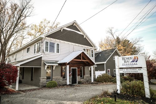 Bemus Bay Architecture