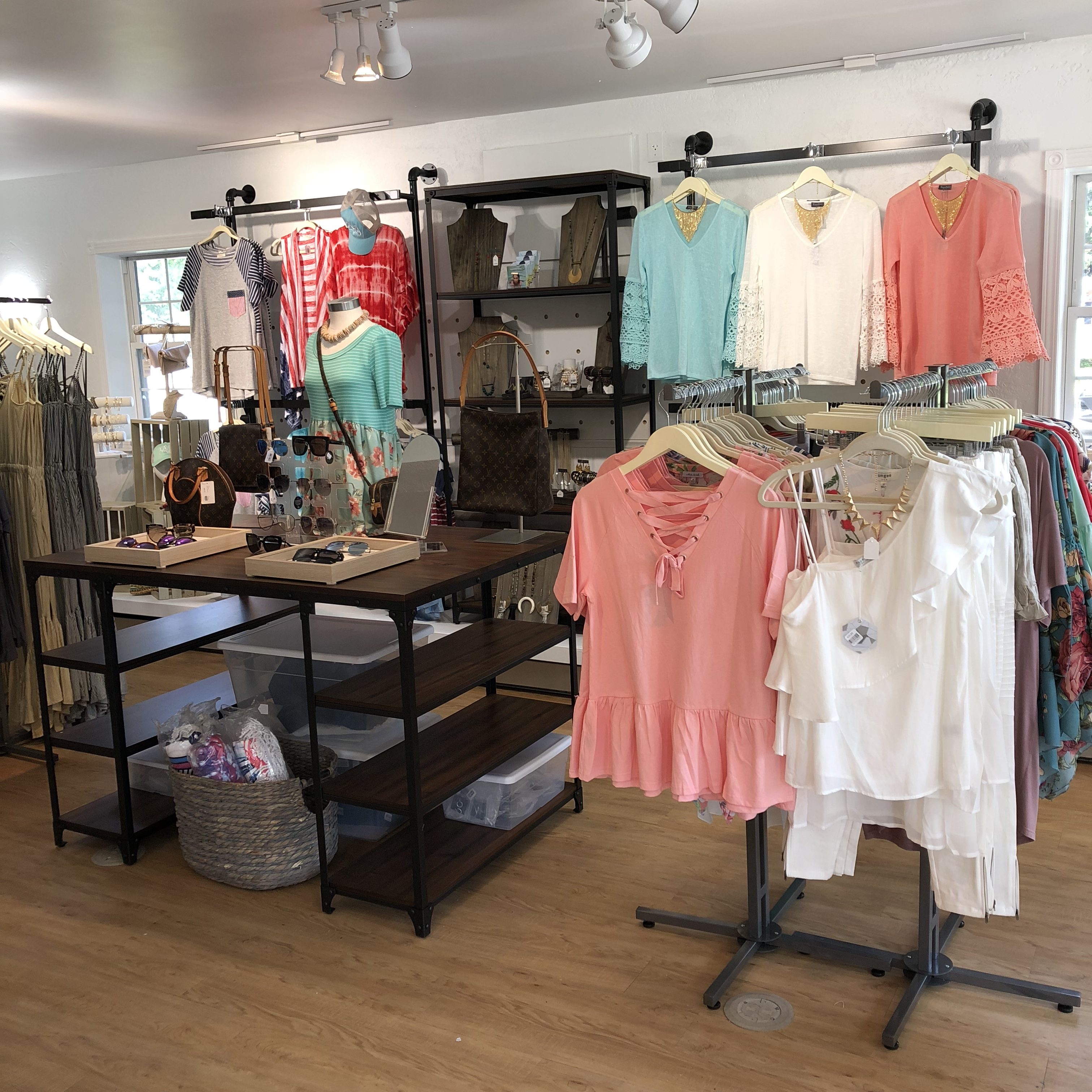 Lizzie's Boutique